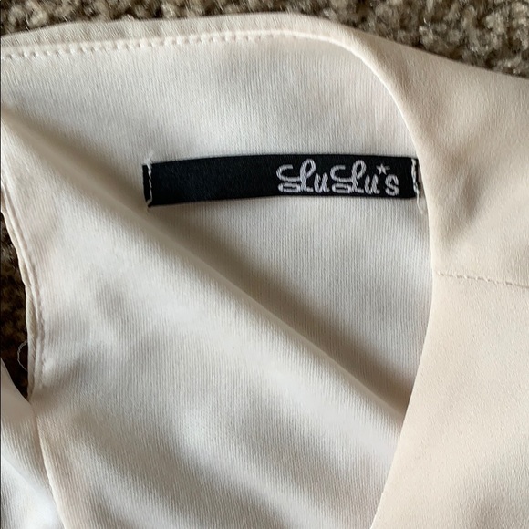 Lulus longsleeve shift dress - Picture 3 of 4